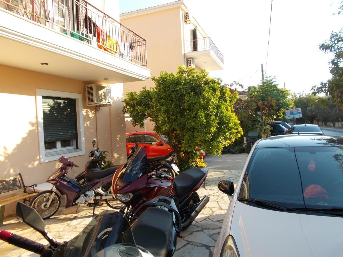 Kohyli Apartment Lefkada City ภายนอก รูปภาพ