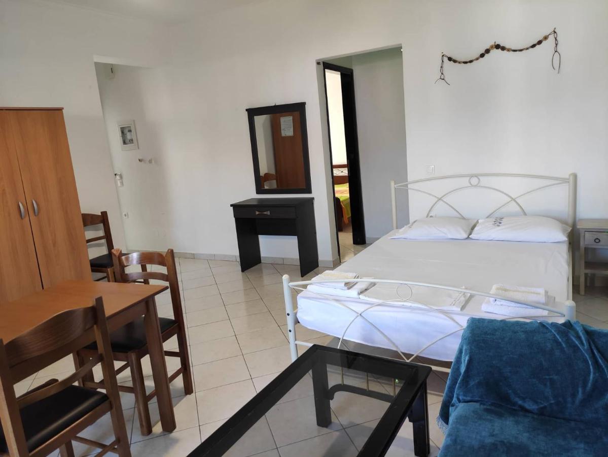 Kohyli Apartment Lefkada City ภายนอก รูปภาพ