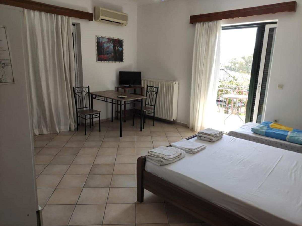 Kohyli Apartment Lefkada City ภายนอก รูปภาพ