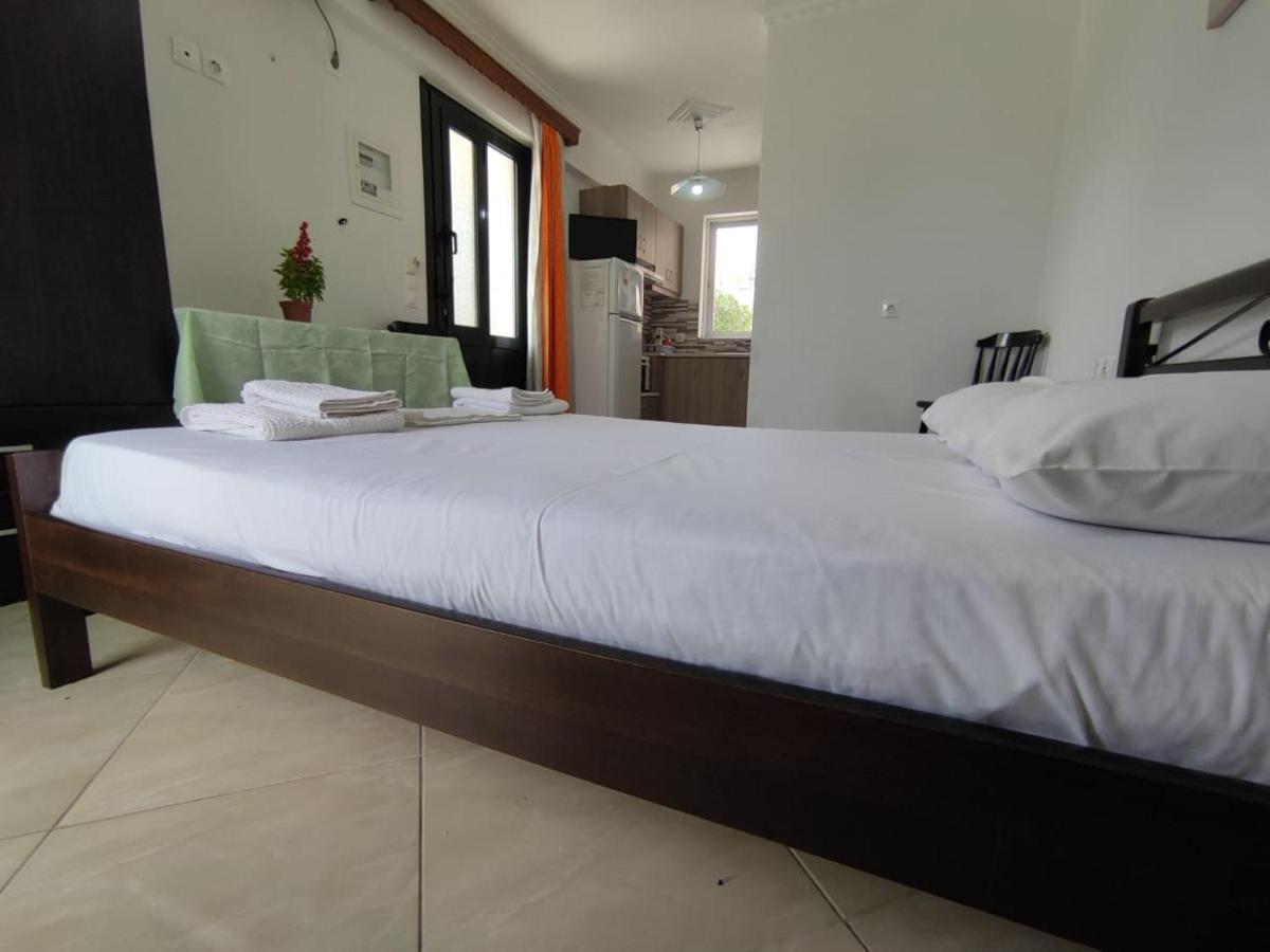 Kohyli Apartment Lefkada City ภายนอก รูปภาพ