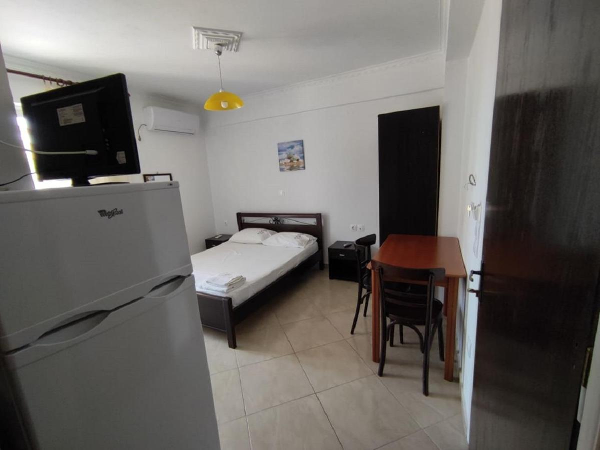 Kohyli Apartment Lefkada City ภายนอก รูปภาพ